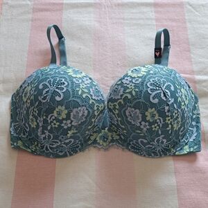 VS Dream Angels bra (34DD) NWT